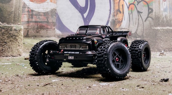 ARA106044T1 , T2 Notorious 6S 4WD 1/8 RTR Black or Blue