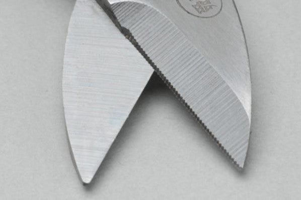 T-RMXSC01  Ripmax Small Stainless Scissors with Micro Teeth
