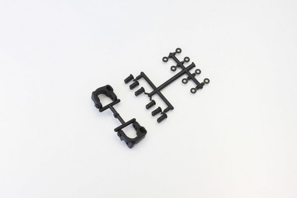 UM715 - Kyosho Front Hub Carrier Set (RB6)